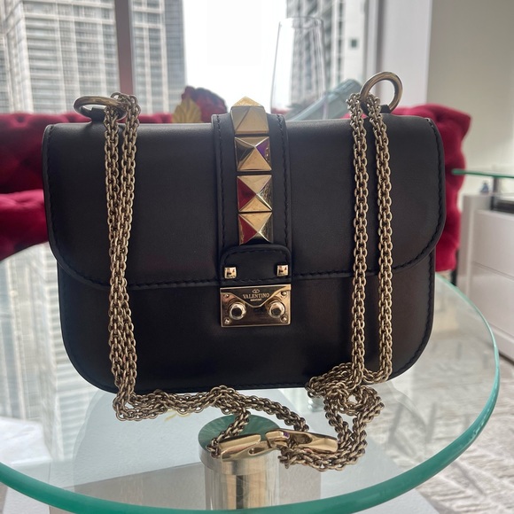 VALENTINO GARAVANI Vitello Medium Rockstud Backpack Black 1273678